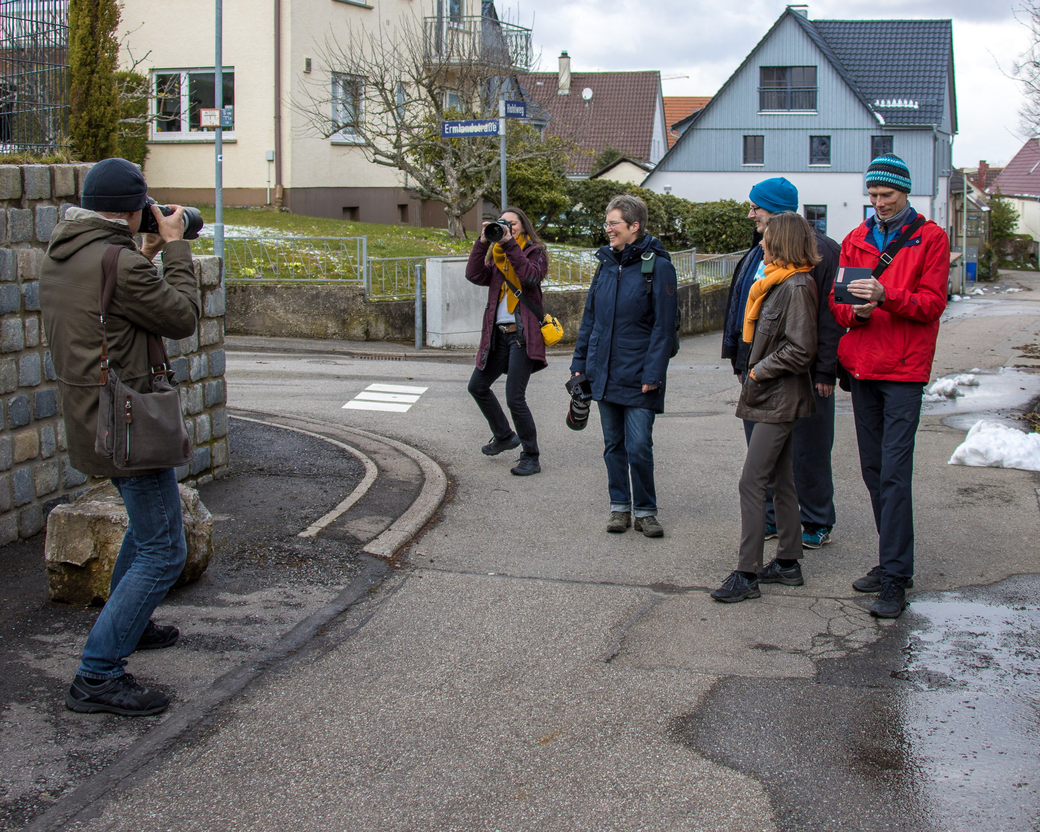 20220409142517 R5D 1303